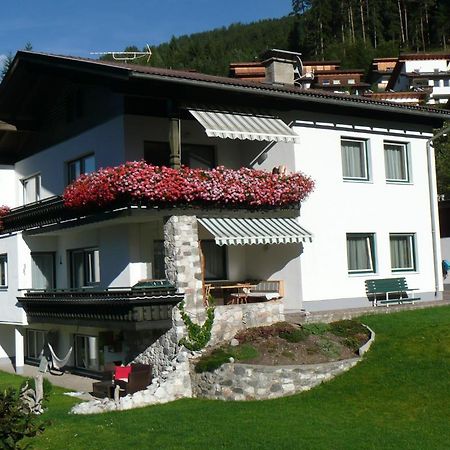 Apartament Haus Saxer Mieders Zewnętrze zdjęcie